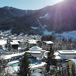 Gaestehaus Schusser An Der Therme, Fruehstueck, Doppelzimmer Und