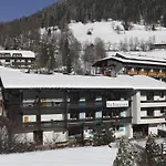 Gaestehaus Schusser An Der Therme, Fruehstueck, Doppelzimmer Und 4*