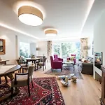 Gaestehaus Schusser An Der Therme, Fruehstueck, Doppelzimmer Und Panzió 4*