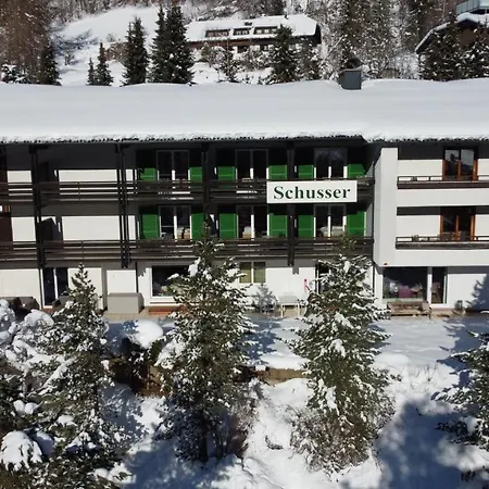 Frühstückspension Schusser 4*