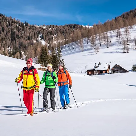 Gaestehaus Schusser An Der Therme, Fruehstueck, Doppelzimmer Und 4* バド クラインキルヒハイム