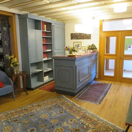Gastehaus Schusser 4*