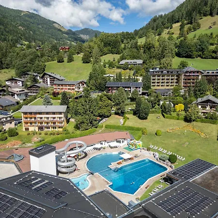Gaestehaus Schusser An Der Therme, Fruehstueck, Doppelzimmer Und ベッド・アンド・ブレックファスト