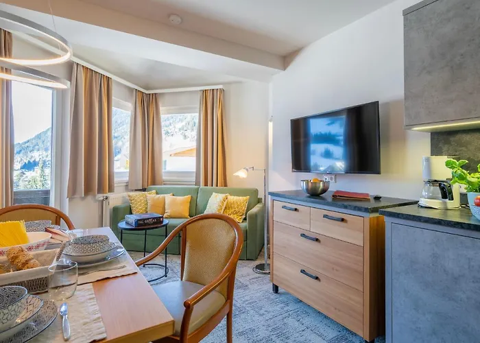 Bed & Breakfast Gaestehaus Schusser An Der Therme, Fruehstueck, Doppelzimmer Und Bad Kleinkirchheim