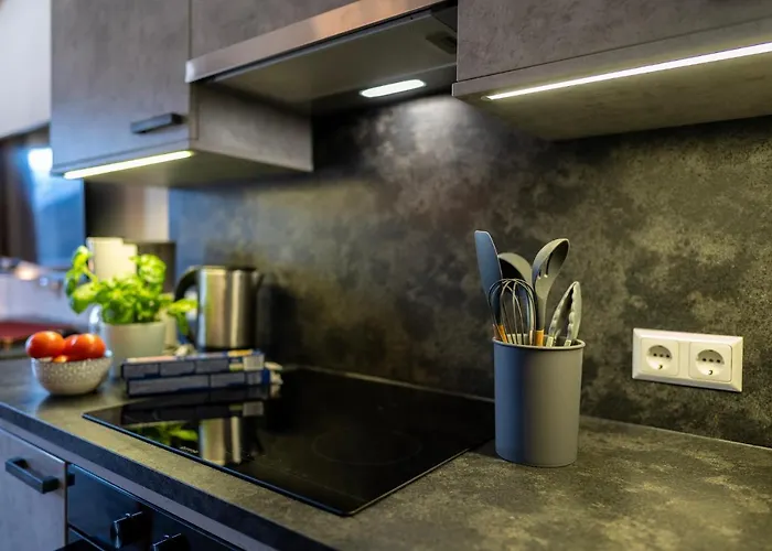 Gaestehaus Schusser An Der Therme, Fruehstueck, Doppelzimmer Und 4*