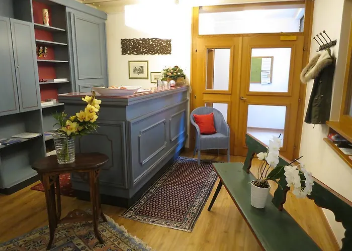 Gaestehaus Schusser An Der Therme, Fruehstueck, Doppelzimmer Und Bad Kleinkirchheim