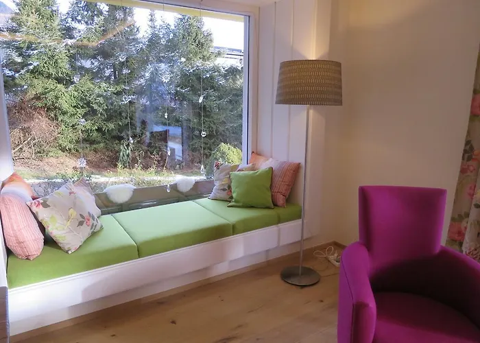 Gaestehaus Schusser An Der Therme, Fruehstueck, Doppelzimmer Und 4* Bad Kleinkirchheim