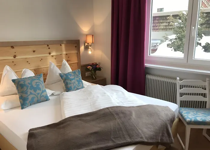 Gaestehaus Schusser An Der Therme, Fruehstueck, Doppelzimmer Und